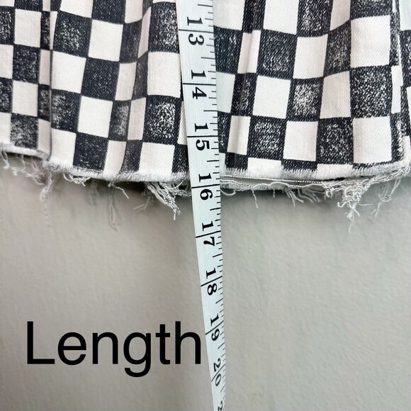 Mother The Minx Frayed Mini Skirt Black & White Checkered Sz 25 - Picture 3 of 7